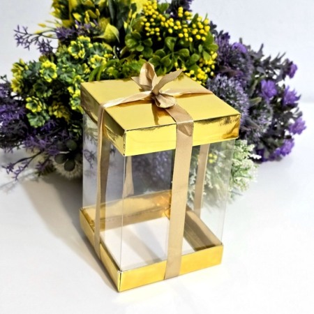 Cutie din plastic transparent cu capac din carton auriu si funda 15cm x 10cm x 10cm [1]