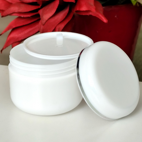 Cutii albe din plastic 50g [3]