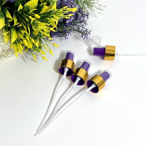 Noutăți - Pulverizator mov cu inel auriu 24/410