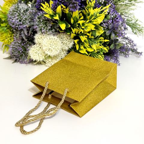 Pungi din carton auriu cu sclipici 24cm x 18cm [5]