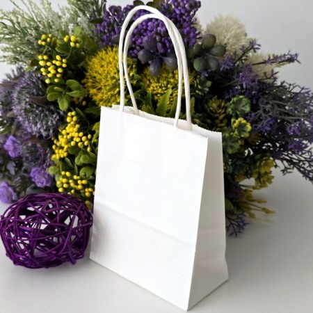 Acasa - Pungi din hartie alba pentru cadouri 15cm x 12cm
