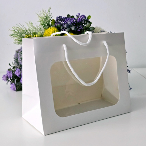 Pungi din hartie cartonata alba cu fereastra 20cm x 18cm x 8cm [2]