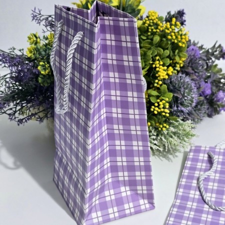 Pungi din hartie cartonata lucioasa model mov cu alb 24cm x 12cm [2]