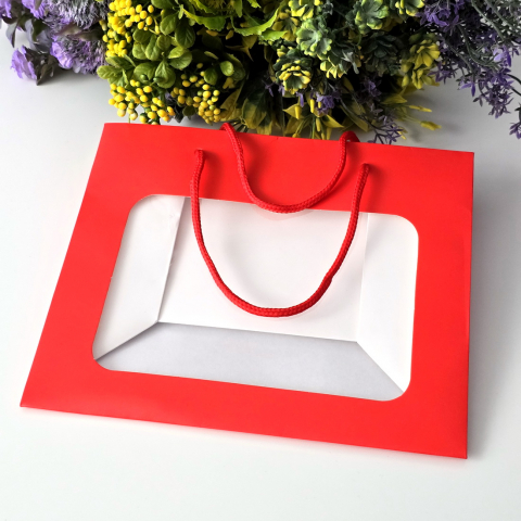 Pungi din hartie cartonata rosie cu fereastra 20cm x 18cm x 8cm [3]