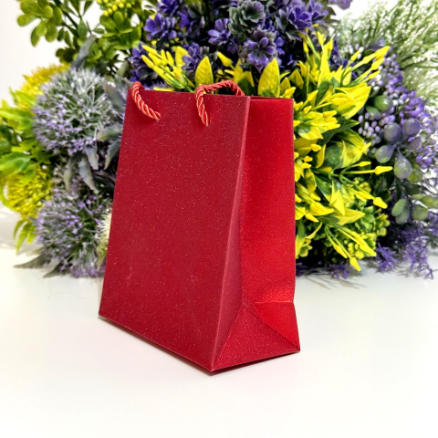 Pungi din carton rosu cu sclipici 24cm x 18cm [2]