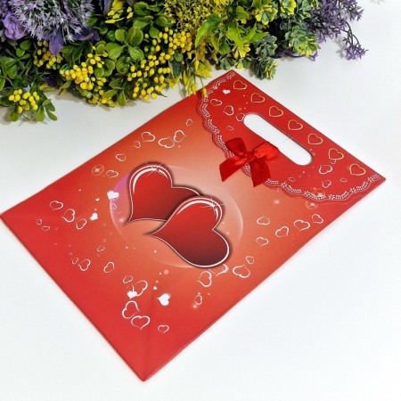 Pungi din hartie rosie cu inimi si funda 27cm x 19cm [2]