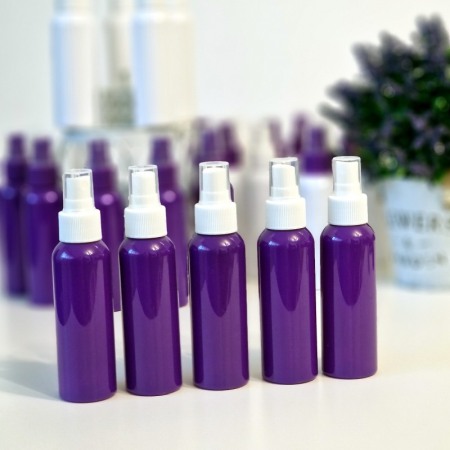 Flacoane cu pulverizator tip spray 100 ml - Set 100 flacoane mov 100 ml cu pulverizator alb tip spray
