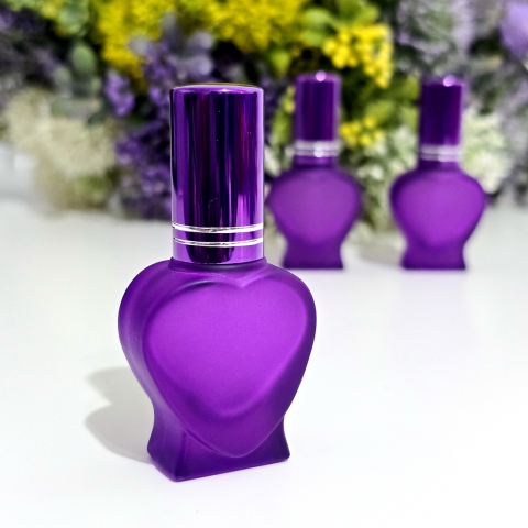 Sticlute din sticla mov 10 ml cu pulverizator pentru parfum [1]