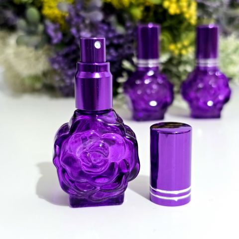 Sticlute din sticla mov 12 ml cu pulverizator pentru parfum [4]