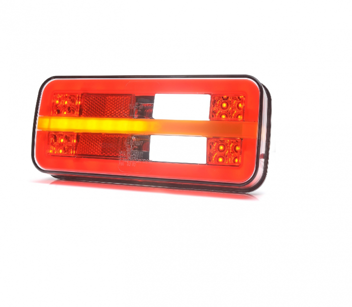 tripla_multifunctionala_spate_LED_1324_lumina_dinamica_universal_12V_24V_mers_inapoi.jpg [3]