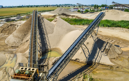 Nisip 0-4 mm pentru construcții – 1 m³ [2]