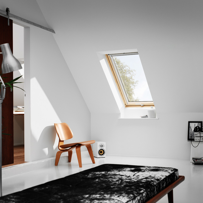 Fereastra de mansarda Premium VELUX GPL 3068, operare de jos [9]