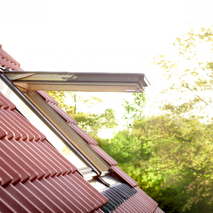 Fereastra de mansarda Premium VELUX GPL 3068, operare de jos [7]