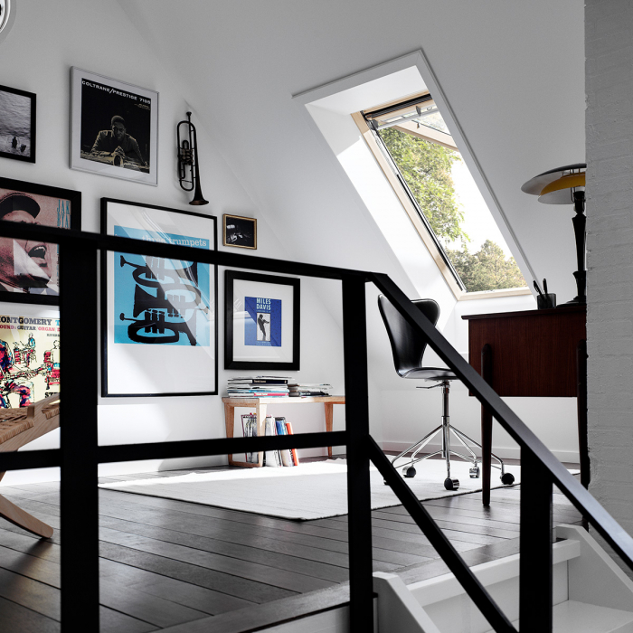 Fereastra de mansarda Premium VELUX GPL 3068, operare de jos [12]