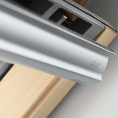 Fereastra de mansarda Standard VELUX GZL 1051, operare de sus [9]