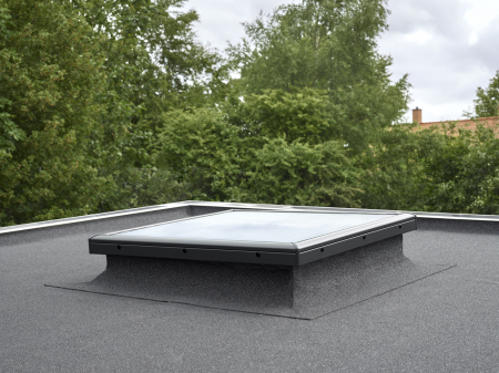Fereastra VELUX cu protectie din sticla plata [1]