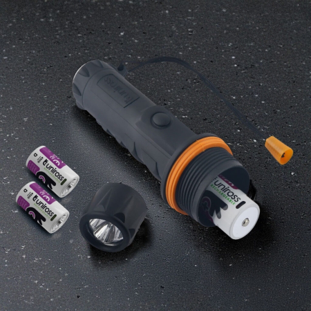 Lanterna Uniross rezistent la ploaie 3LED IP44 [2]