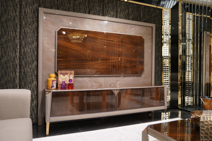 TV UNIT VERSACE [4]