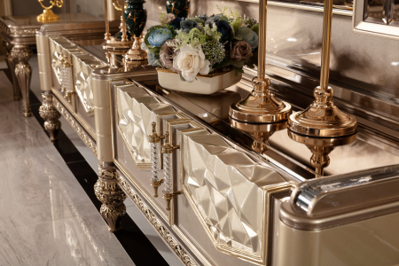 CONSOLA TV BACARAT [2]