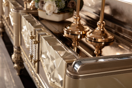 CONSOLA TV BACARAT [1]