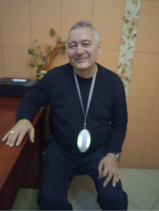 BioHarmonex (generatia a 4-a)  este un aparat cu rezonanţă magnetică. [7]