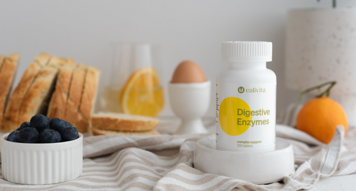 Digestive Enzymes (100 tablete) este un complex de enzime digestive provenind din surse naturale [3]