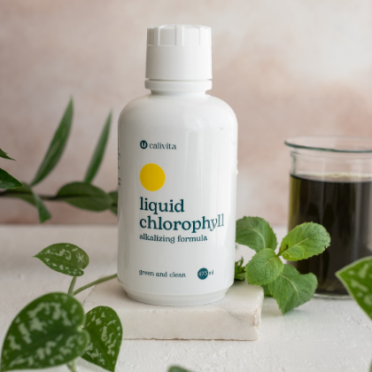Liquid Chlorophyll, este un alcalinizant excelent cu efect detoxifiant şi uşor diuretic [3]