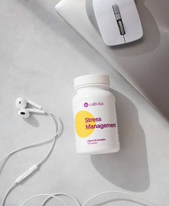  Stress Management B Complex (100 tablete) este un complex natural de vitamine B. [5]