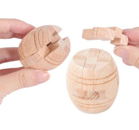 Set cu 6 puzzle-uri 3D din lemn si metal, joc de inteligenta, nivele de dificultate diferite, cutie neagra, +8ani [10]