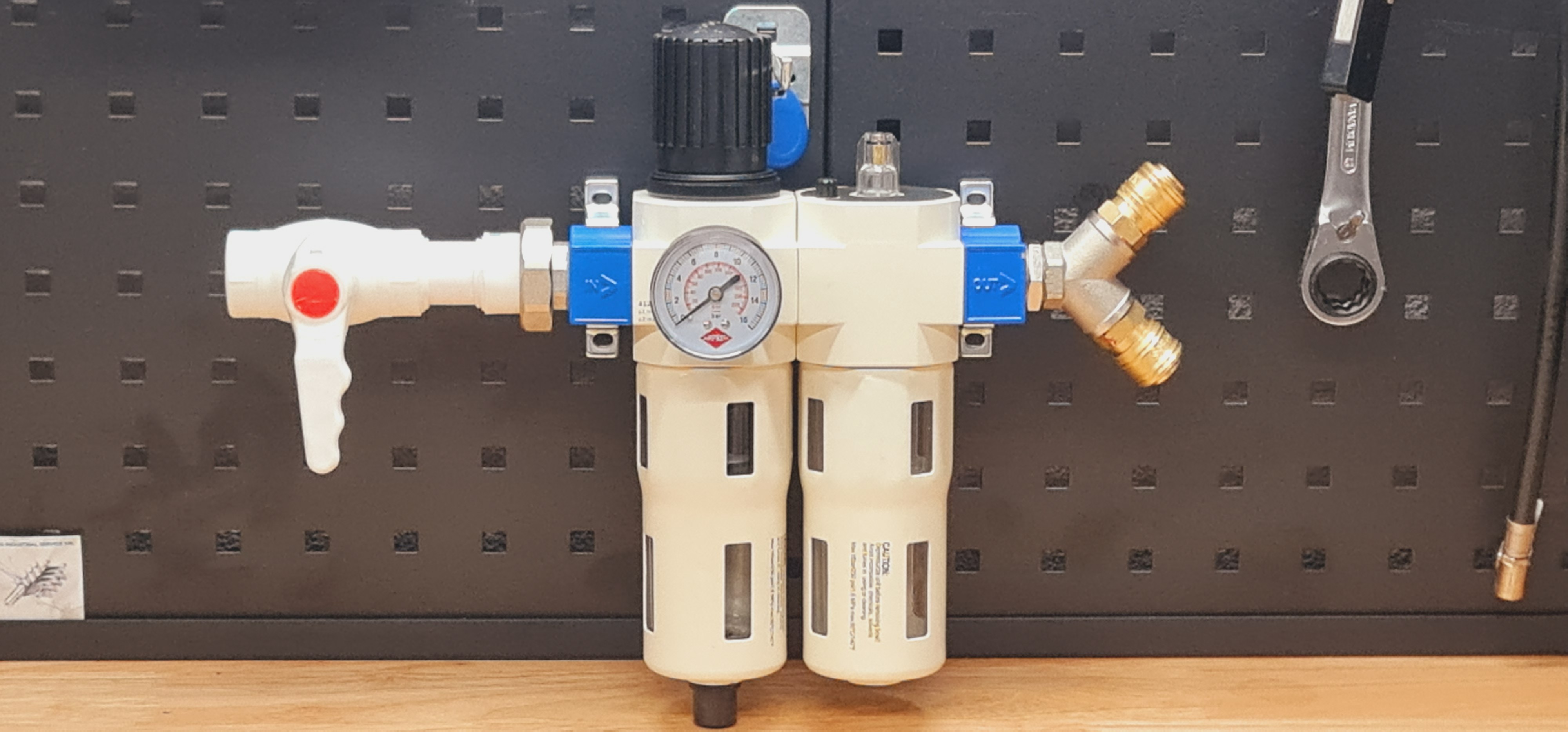 Reconfigurare instalatie aer comprimat – service camioane Codlea