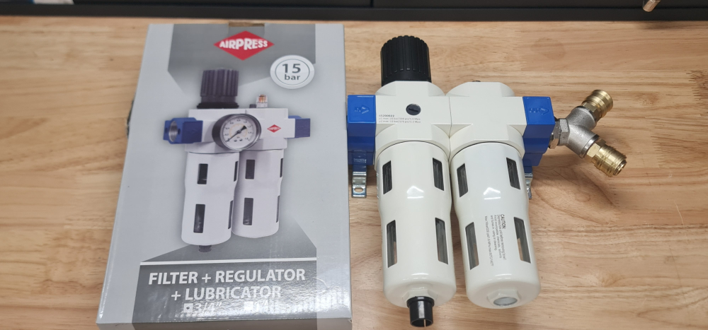 Regulator presiune aer cu filtru și lubrificator FRL 3/4 industrial [5]