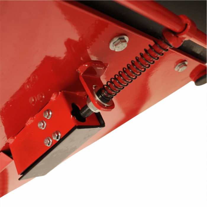 Tocator Crengi BTA-100T, diametru max. 100 mm, capacitate 3mc/h, motor 6,5 cp [8]