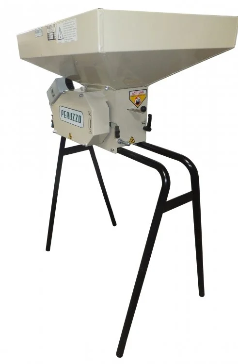 Utilaje ferme mori macinat FNC Biomasa Peleti - Aplatizor CRUSH 1