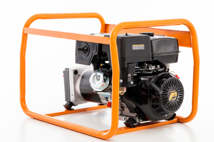 Generator R-Power GE5000 [13]