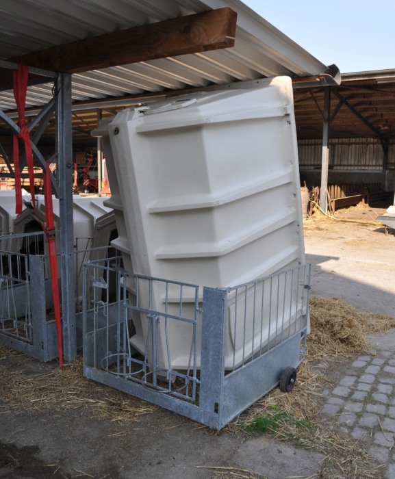Cuseta individuala vitei Calf-Tel PRO II cu gard metalic FlexyFence H&L [24]