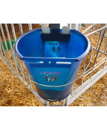 Galeata cu tetina pentru alaptarea viteilor, Milk Bar Calf Buddy, 9l, semitransparenta, cu maner metalic [1]