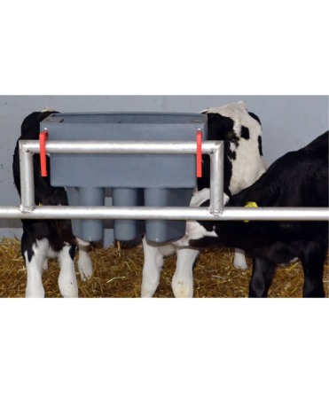 Hranitoare compartimentata vitei cu 3 tetine, Milk Bar, cu carlige de fixare Ezi Lock [1]