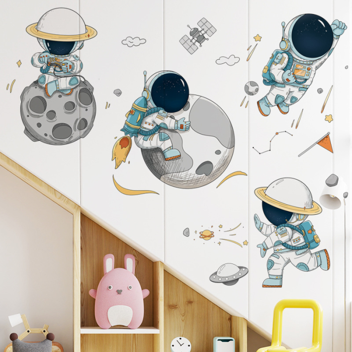 Sticker Autocolant Perete Copii, Astronauti Jucausi in Spatiu si Planete, 85x85 cm [3]