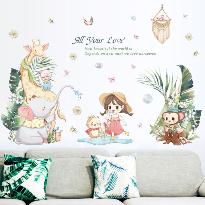 Sticker Autocolant Perete Copii, Fetita impreuna cu Animale Prietenoase si Haioase, 60x110 cm [6]