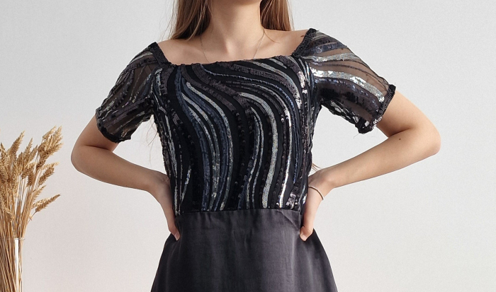 rochie-dama-paiete-negre-bust-fusta-satinata [3]