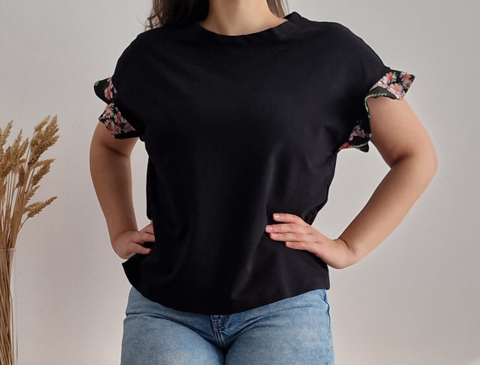 tricou-dama-negru-maneci-florale-tricot [1]