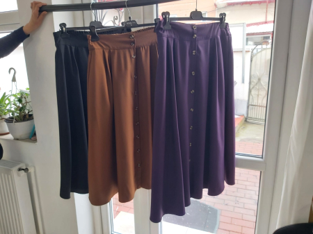 Fuste - Fusta cu nasturi și buzunare