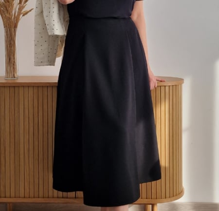 fusta-dama-stofa-neagra-simpla-talie-cute [2]