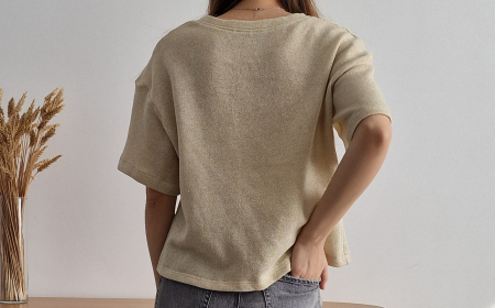 Tricou damă bej cu croială lejeră și gât rotund [3]