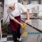 Ghid Practic de Dezinfectare in Industria HoReCa: Sfaturi si Produse Eficiente pentru Igiena si Siguranta