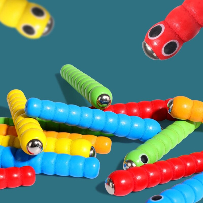 Joc Montessori Magnetic Ciocănitoarea Prinde Viermișorii [4]