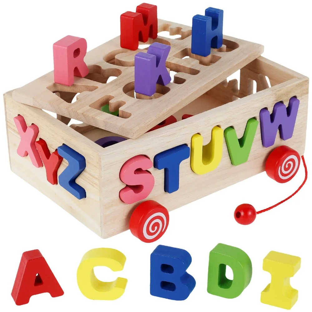 3 ani + - Camion Montessori din Lemn cu Sortator Litere ABC