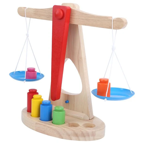 Balanță Montessori din Lemn cu Greutăți Colorate pentru Copii [11]