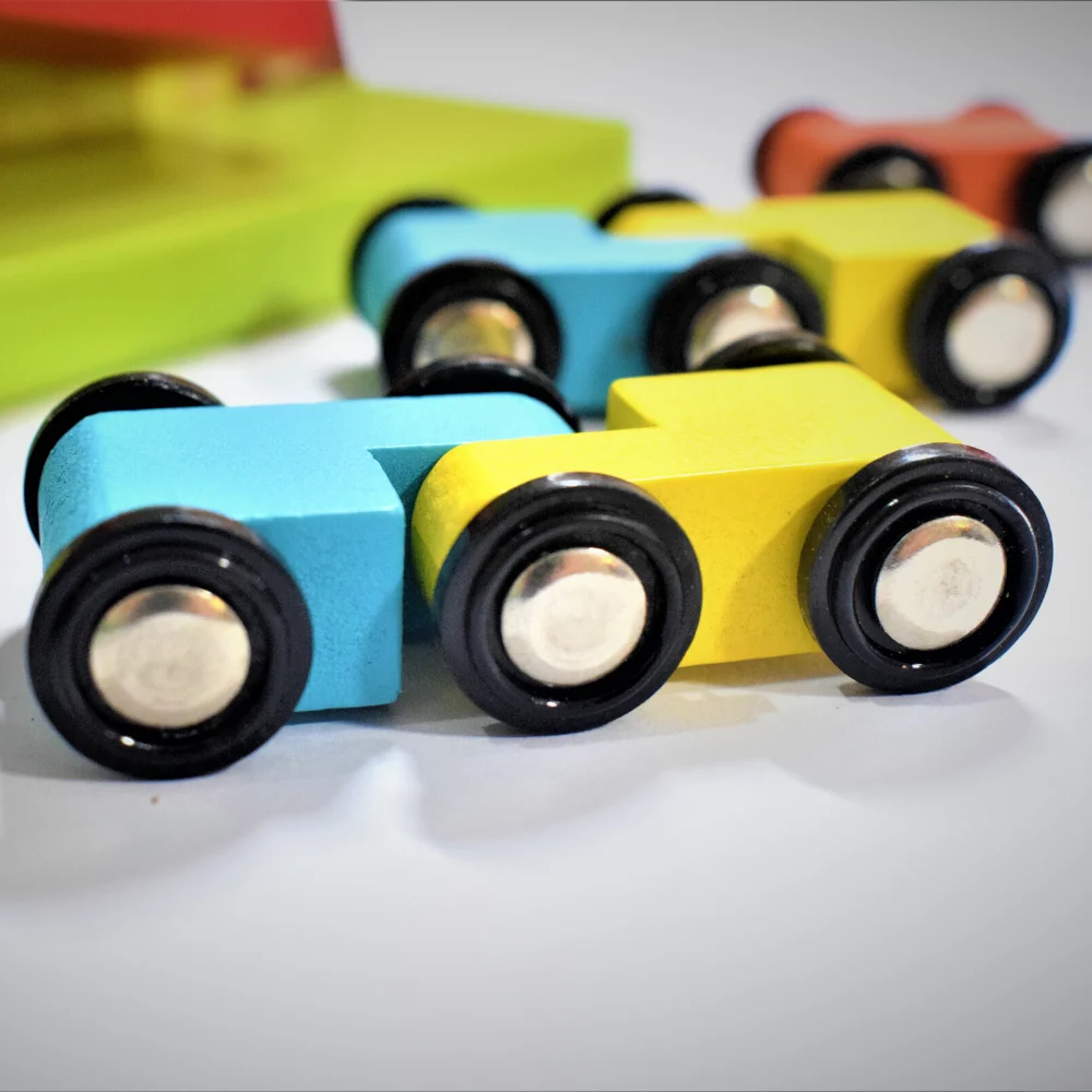 Circuit Montessori din Lemn în Formă de Copac cu Mașinuțe și Rampe Colorate [7]