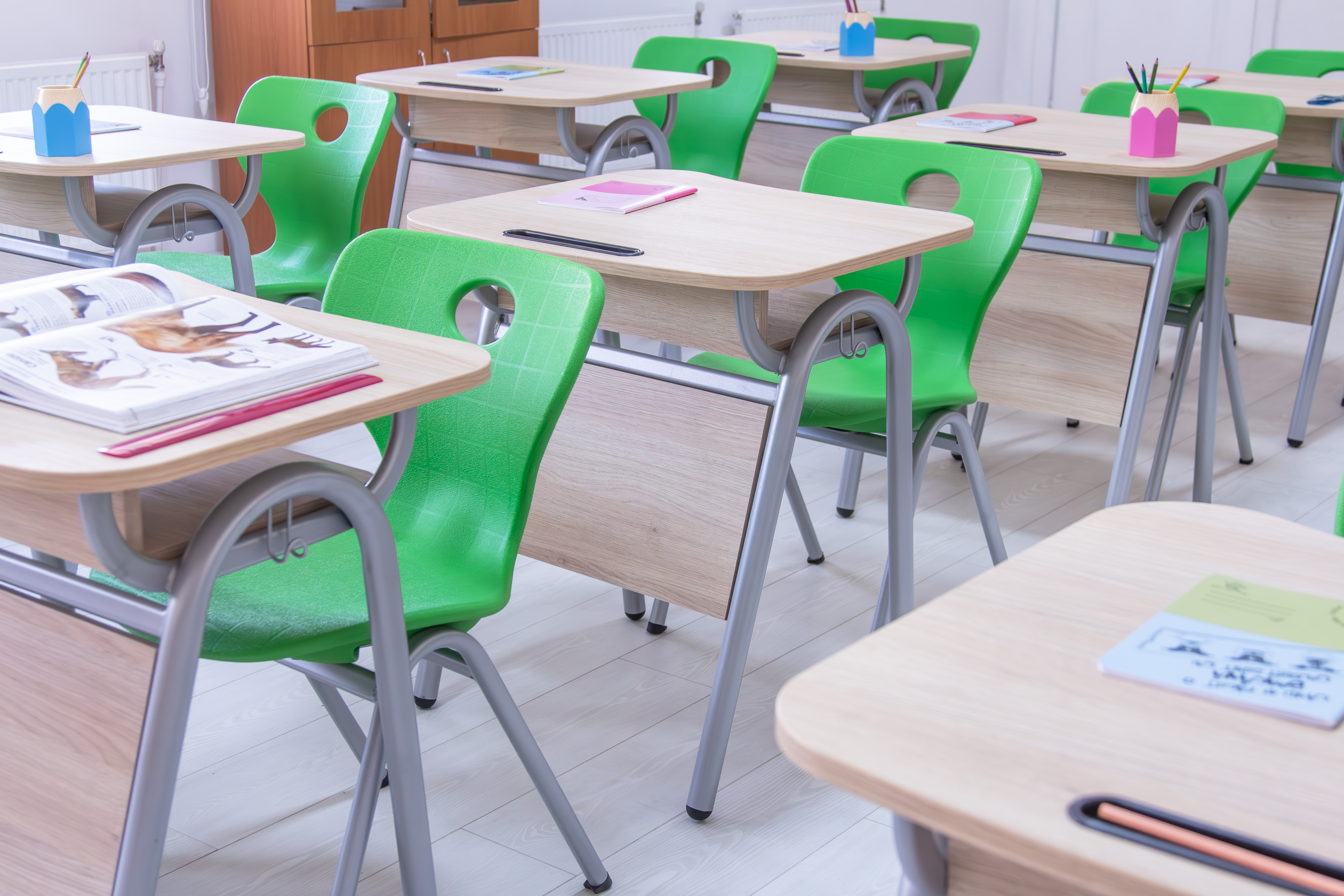 Mobilier esențial pentru o sală de clasă